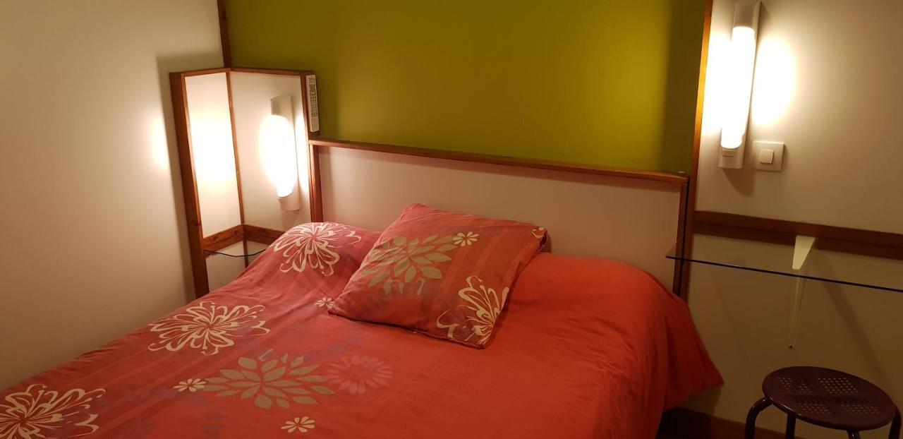 Hôtel Bellevue Séméac Esterno foto